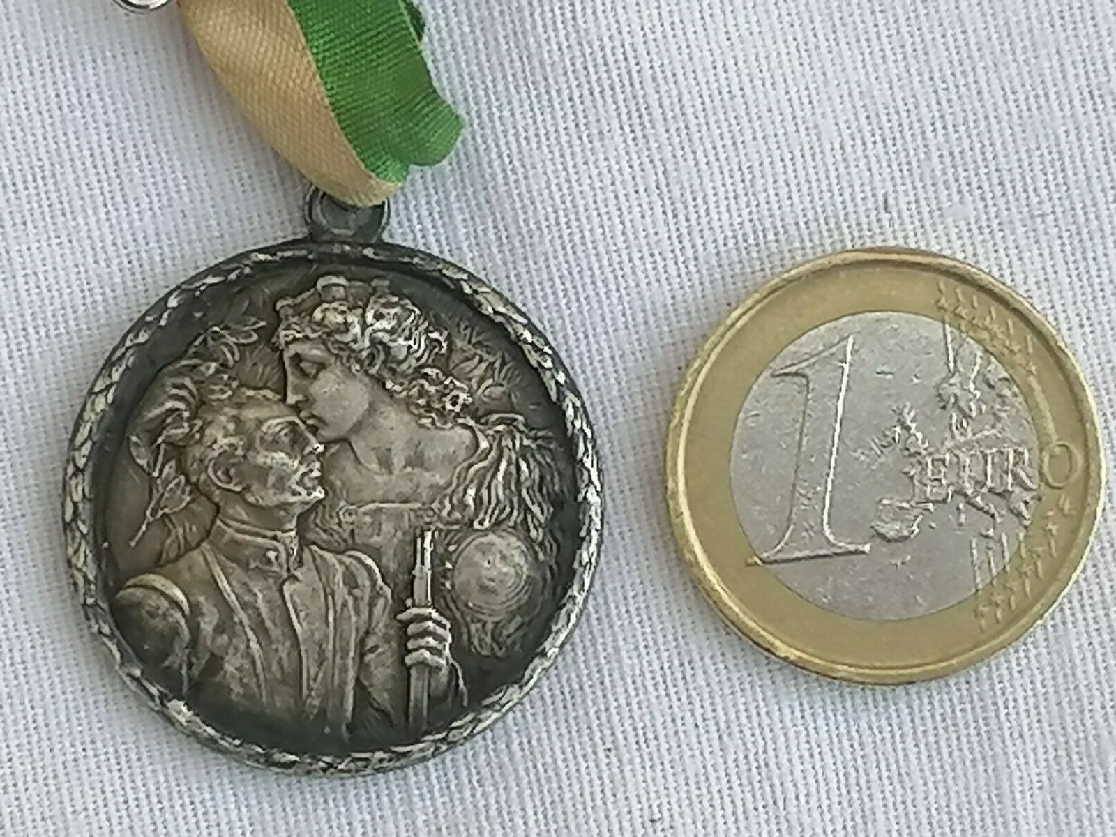 Foto 2 di 8