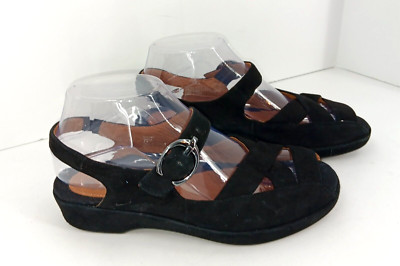 EARTHIES  Malina Sandals Buckle Strap Peep Toe Black Suede Leather Size 7B