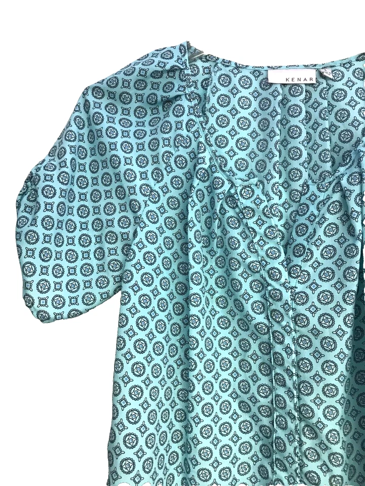 Kenar Women's Large Lightweight Green Ruched Short Sleeve Button up Blouse - Image 4 of 4