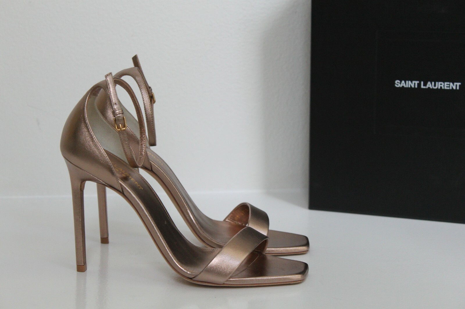 Scarpe sandalo Yves Saint Laurent nuove taglia 9 39 5 YSL blush ambra metallo pelle
