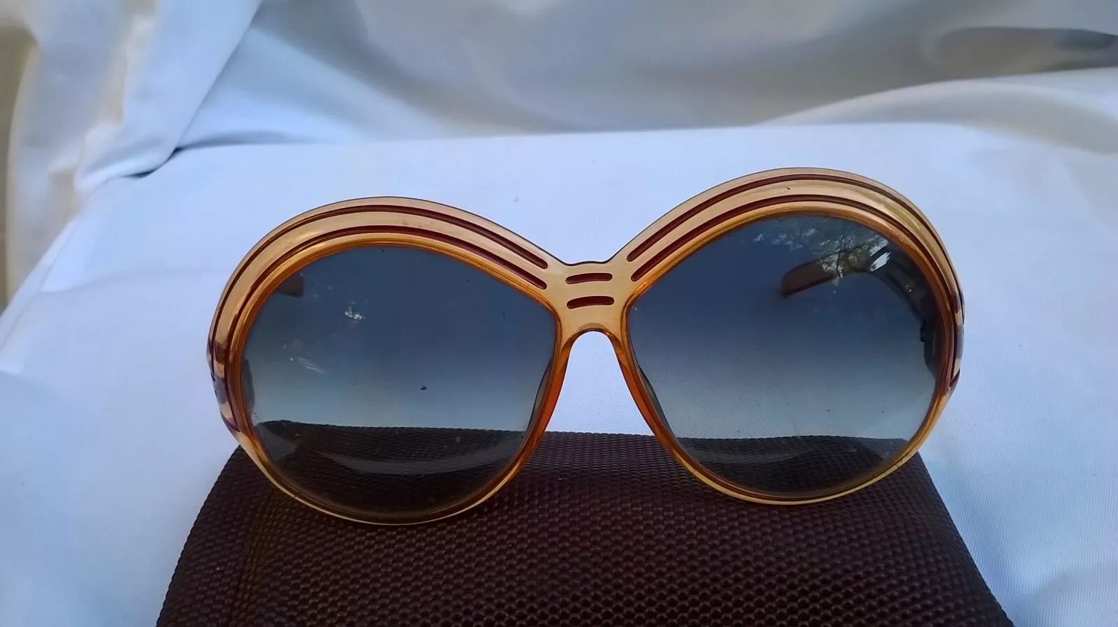 Christian DÏOR  Vintage Amber Designer Sunglasses 1970