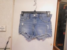 H M Denim Cut-Off Short-----Size Junior 6