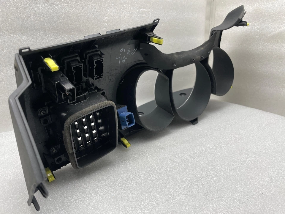 Toyota Tacoma 2015 cuadro de instrumentos bisel Foto 4 de 4