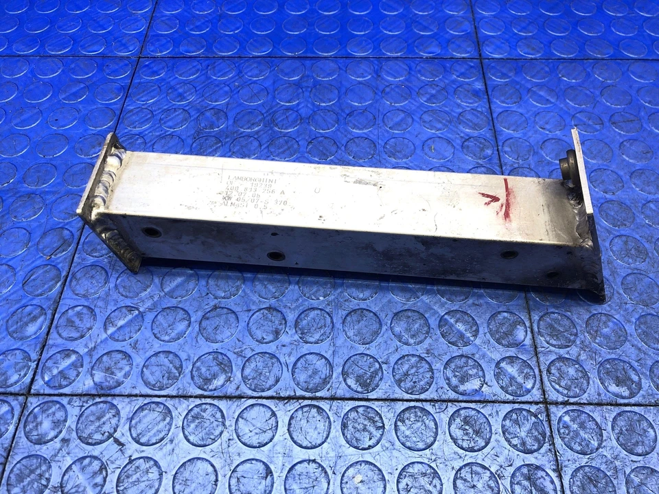 2004-2008 LAMBORGHINI GALLARDO REAR RIGHT BUMPER BRACKET FRAME RAIL 400813244 - Image 4 of 4