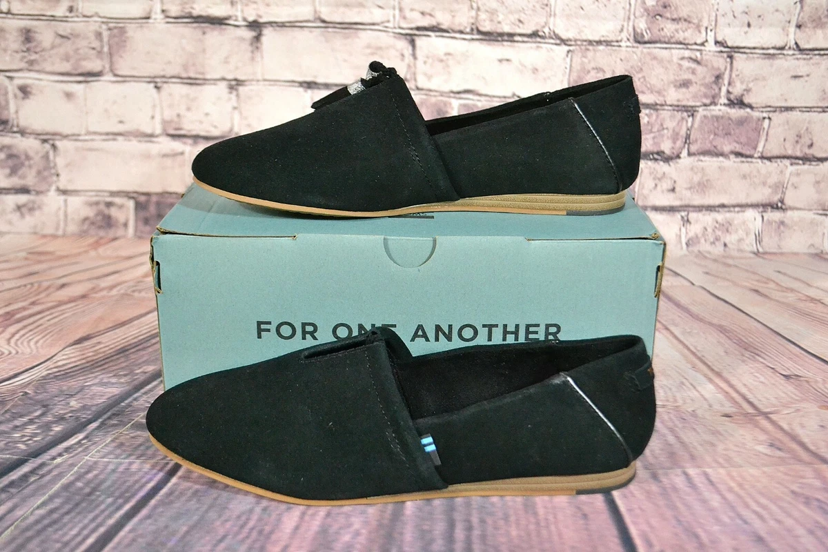 NIB WOMENS TOMS BLACK SUEDE KELLI FLAT SZ 6.5 10014141
