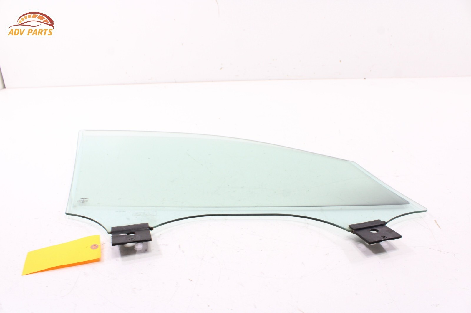 2018 - 2020 BENTLEY BENTAYGA FRONT LEFT DRIVER SIDE DOOR WINDOW GLASS OEM