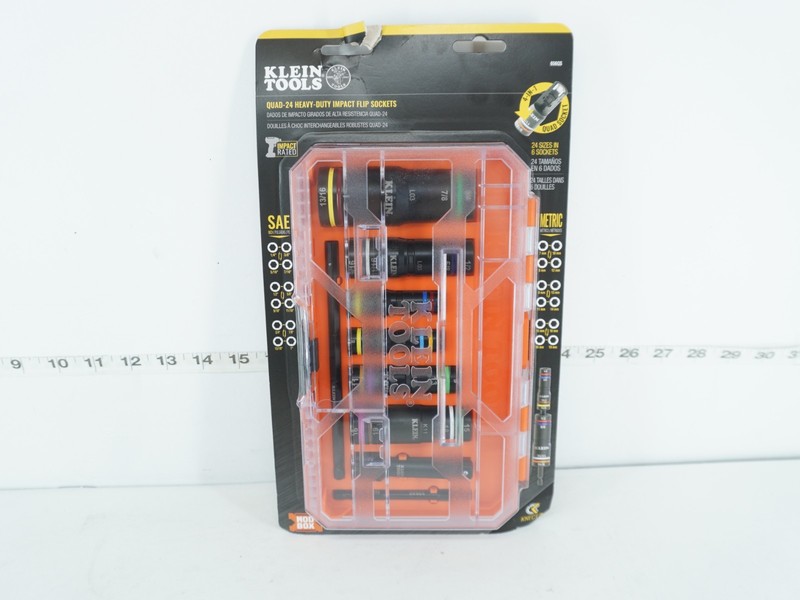 KLEIN TOOLS QUAD-24 HEAVY DUTY IMPACT FLIP SOCKETS-24 SIZES/ 6 SOCKETS #656QS