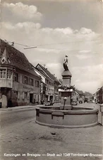 Deutschland - KENZINGEN (BW) Stadt seit 1249 Ysenberger-Brunnen - Gasthaus zum K