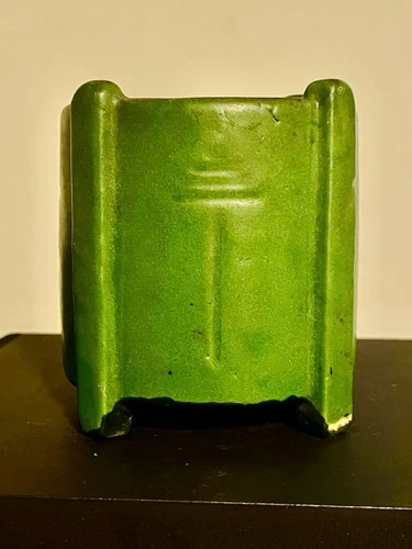 Mint Arts And Crafts Period Weller Bedford Matte Green Small Pot. Curdled Glaze