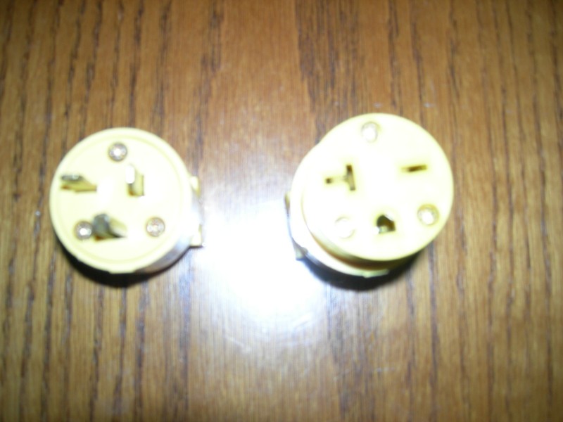 4 Eaton 4509 &4229 plug ends