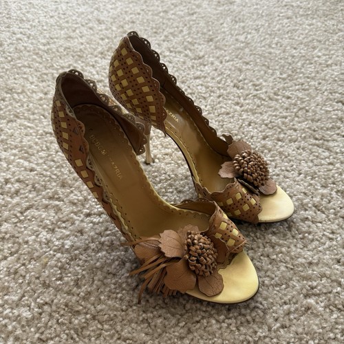 BCBG Max Azria Leather Floral Peep Toe Heels Brown Gold Laser Cut Pumps 8.5 HTF