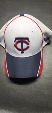 New Era Minnesota Twins 39Thirty Fitted Hat Cap XLarge  XL White.