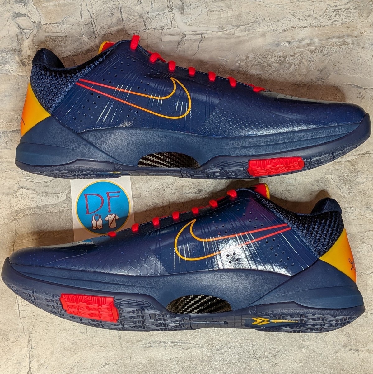 シューズ(男性用) Nike Kobe5 Caitlin Clark PE Caitlin Clark's Nike Kobe 5 Protro Indiana Fever PE Releases