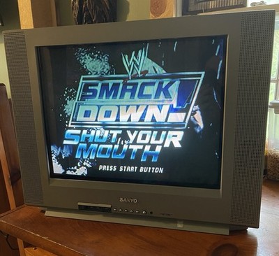 Sanyo 20” CRT TV DS20424 W/ Remote & S Video Rare Retro Gaming