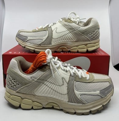 Men's 11.5 - Nike Zoom Vomero 5 Light Orewood Brown Pale Ivory