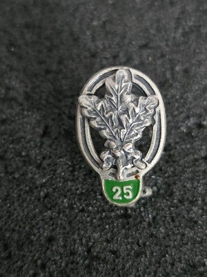   Ehrennadel - EICHENLAUB - 25   Pin/Anstecknadel *aus Sammlung* 21488