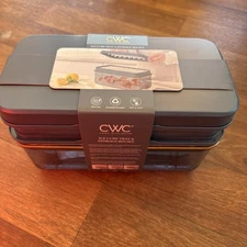 CWC COOK WITH COLOR ICE CUBE TRAY & Storage Bin Set 32 Pieces 1757
