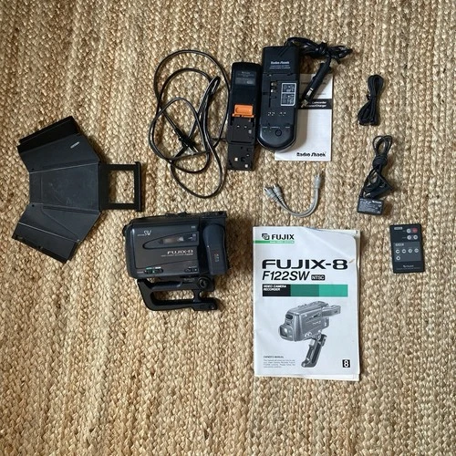 Vintage Camcorder Bundle FUJIX-8 F122SW Video Recorder NTSC RadioShack For Parts image 5