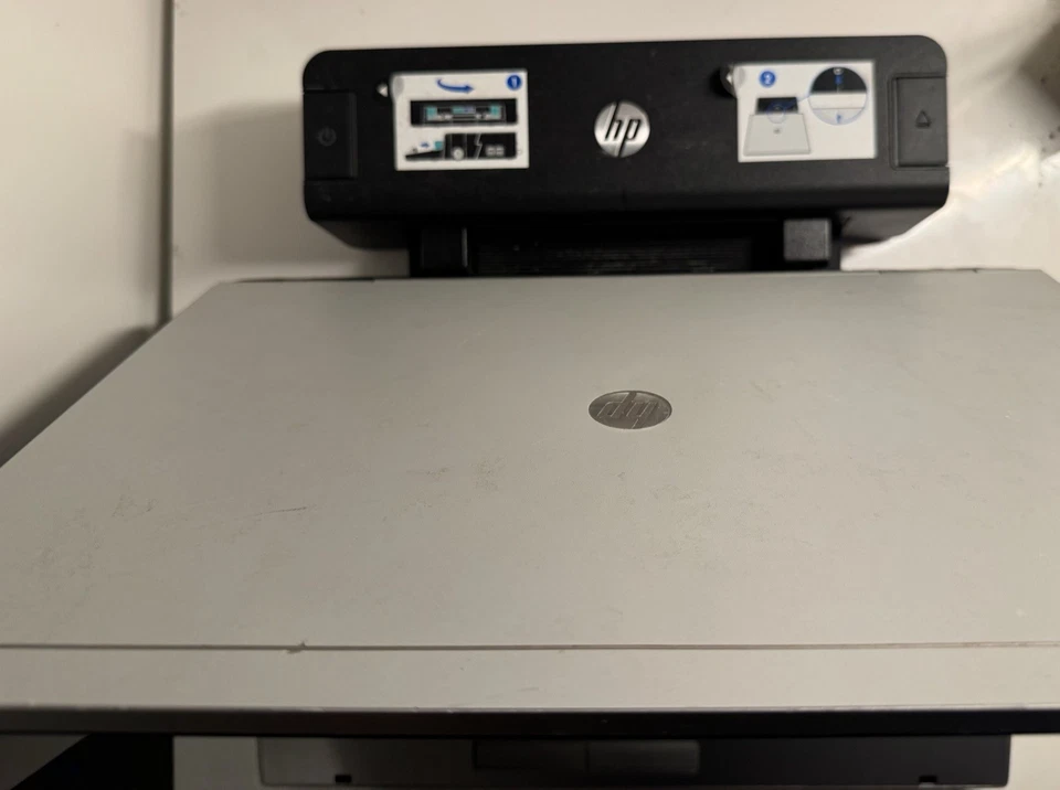 Libreboot Coreboot 惠普 Elitebook 8460p 14 英寸 i5 带底座、2 块电池和充电器 — 第 4/4 张图片