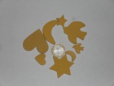 210 grammes de mosaïque en plâtre jaune  forme : lune, étoile, oiseau, cœur