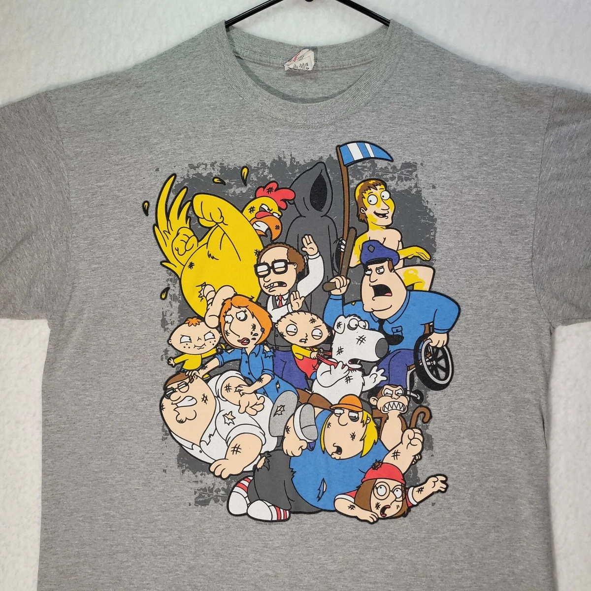 Men s Size X Large Family Guy T Shirt Gray Characters Fighting Cartoon TV Show