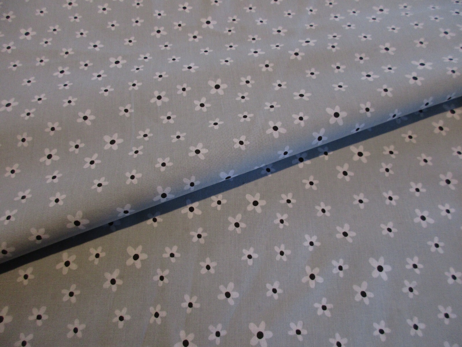 Picture 1 of 5