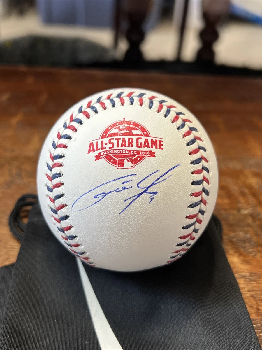 25+ Christian Yelich Original Autographed Baseball MLB Balls for
