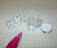 Miniature Modern Plastic Pitcher (Lid Removes!) w/2 Glasses: DOLLHOUSE 1:12