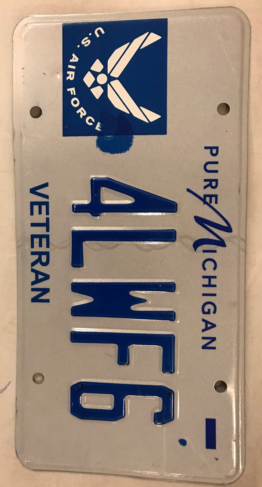 Picture 4 of 12