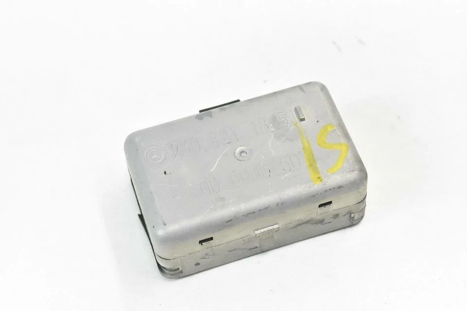 03-04 Mercedes R230 SL500 SL55 AMG Front Windshield Rain Sensor 2308211851 OEM - Image 2 of 4