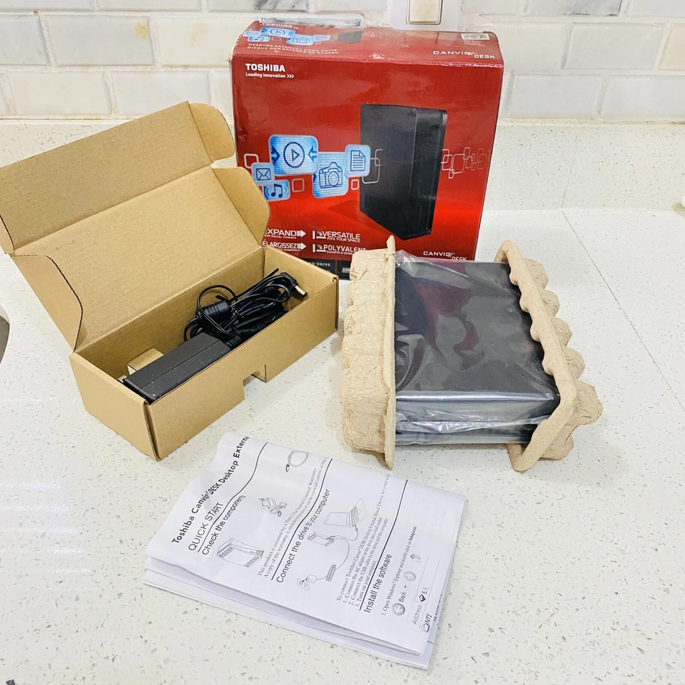 Toshiba 3TB Canvio Desktop External Hard Drive / HDWC130XK3J1/USB 3.0 New - Image 4 of 4