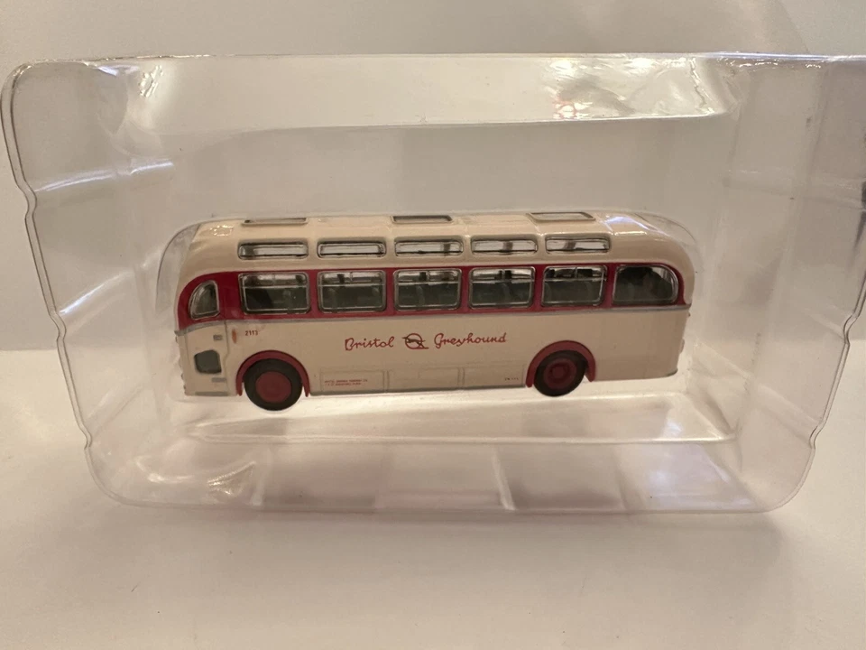 EXCLUSIVE FIRST EDITIONS EFE 16201 1:76 BRISTOL MW COACH BRISTOL GREYHOUND BOXED - Image 4 of 4