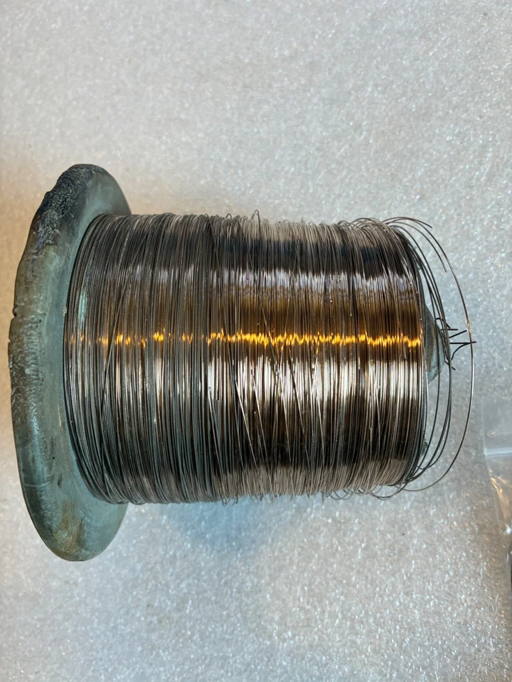 Solda de prata / 47% prata / 0,016" - calibre 26 / 10 pés de comprimento / estoque antigo - Imagem 4 de 4