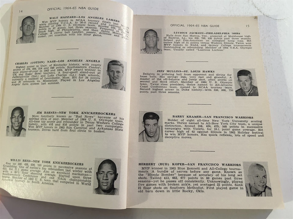 1964 65 NBA Guide Preview BOSTON Celtics JOHN HAVLICEK Bill RUSSELL 256 Pages - Image 4 of 4