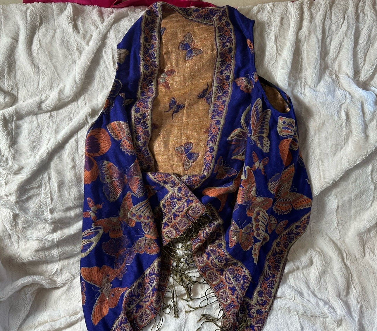 Butterfly Pattern Woven Rectangle Shawl with Frin… - image 1