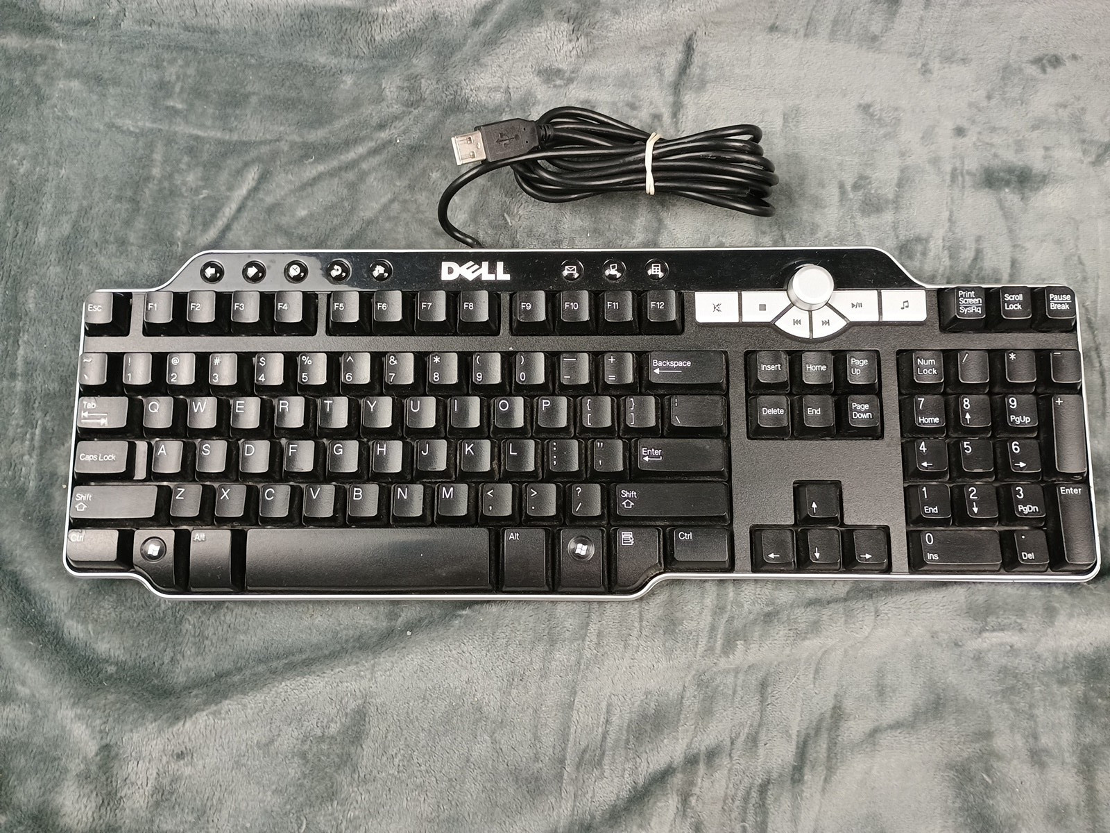 Dell SK-8135 USB Hub Wired Multimedia Keyboard Office Home Black Tested Works