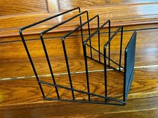 MAGAZINE RACK BLACK METAL 5 SLOT RECORD HOLDER DESK TOP STORAGE