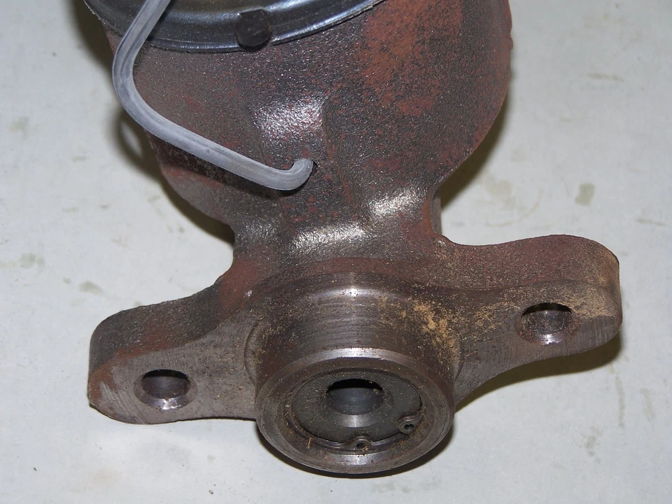 Nuevo cilindro maestro de freno Bendix 12007 EE. UU. para Ford E150 E250 F250 F350 Foto 4 de 4