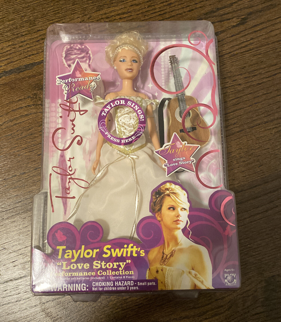 taylor swift singing doll