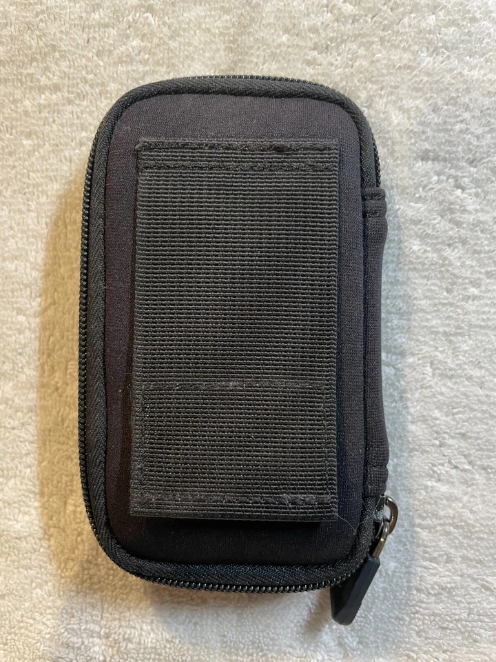 memory card cases,2 elinchrom 4x6x2 & 7x5.5x1 & 1 lowepro 5.5x3.5x1  - Image 3 of 4