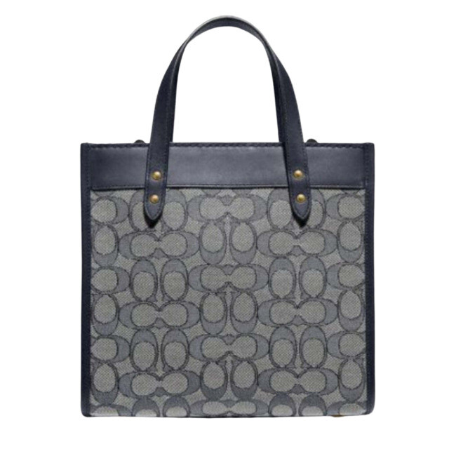 Coach Signature Jacquard 22