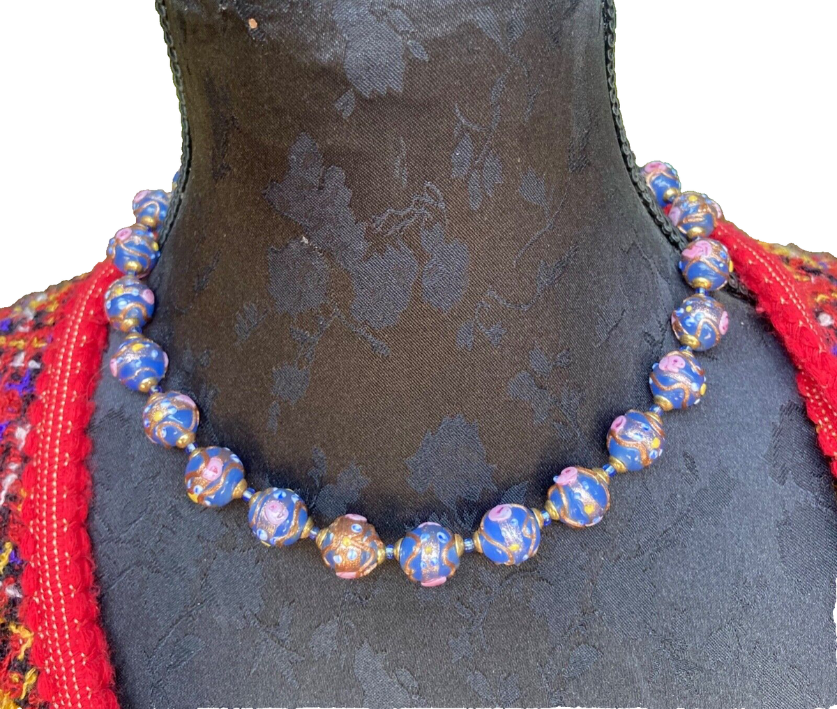 Collier Tour de cou une perle rouge et blanc en verre de Murano