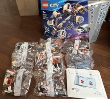 LEGO CITY: Modular Space Station 60433 