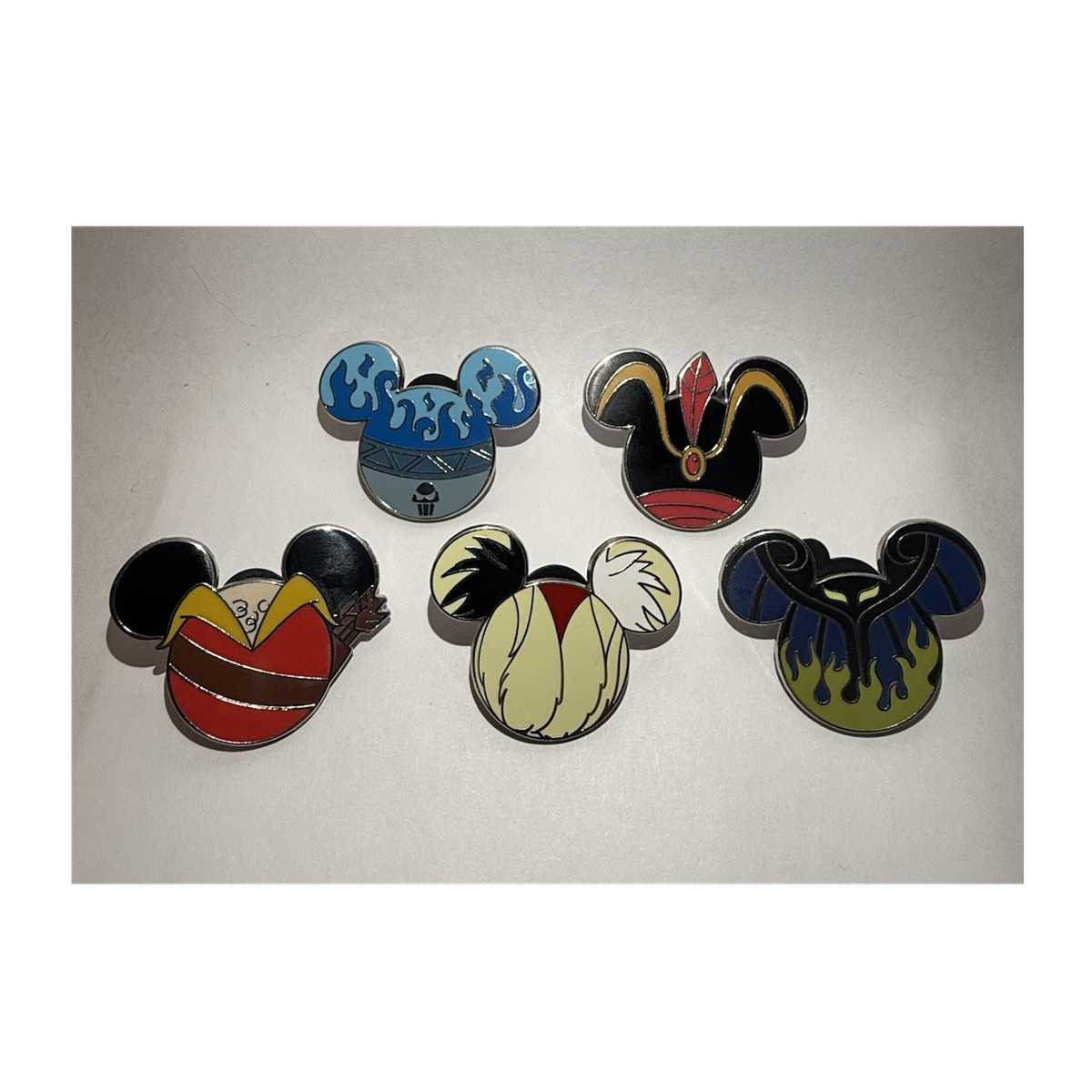 Disney Villains Mickey Mouse Head Mystery Box 5-Pin Set 2022