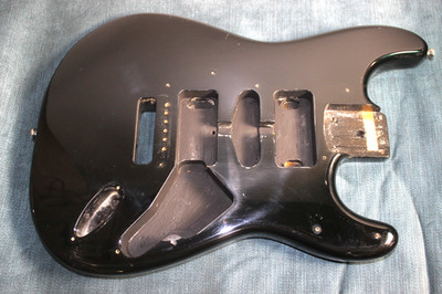 CRACKS!! Fender Squier Affinity Black Strat Body Tremolo Guitar