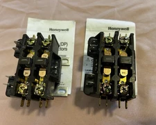 Honeywell DP2030A5012 Definite Purpose Contactor 2-Pole, 30A, 24V