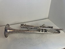F.E.Olds & Son B Flat Trumpet-Los Angeles , CA With A Yamaha Case