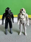 1980 / 82 Vintage Kenner Star Wars At-At Driver & Tie Fighter Pilot Figure Lot