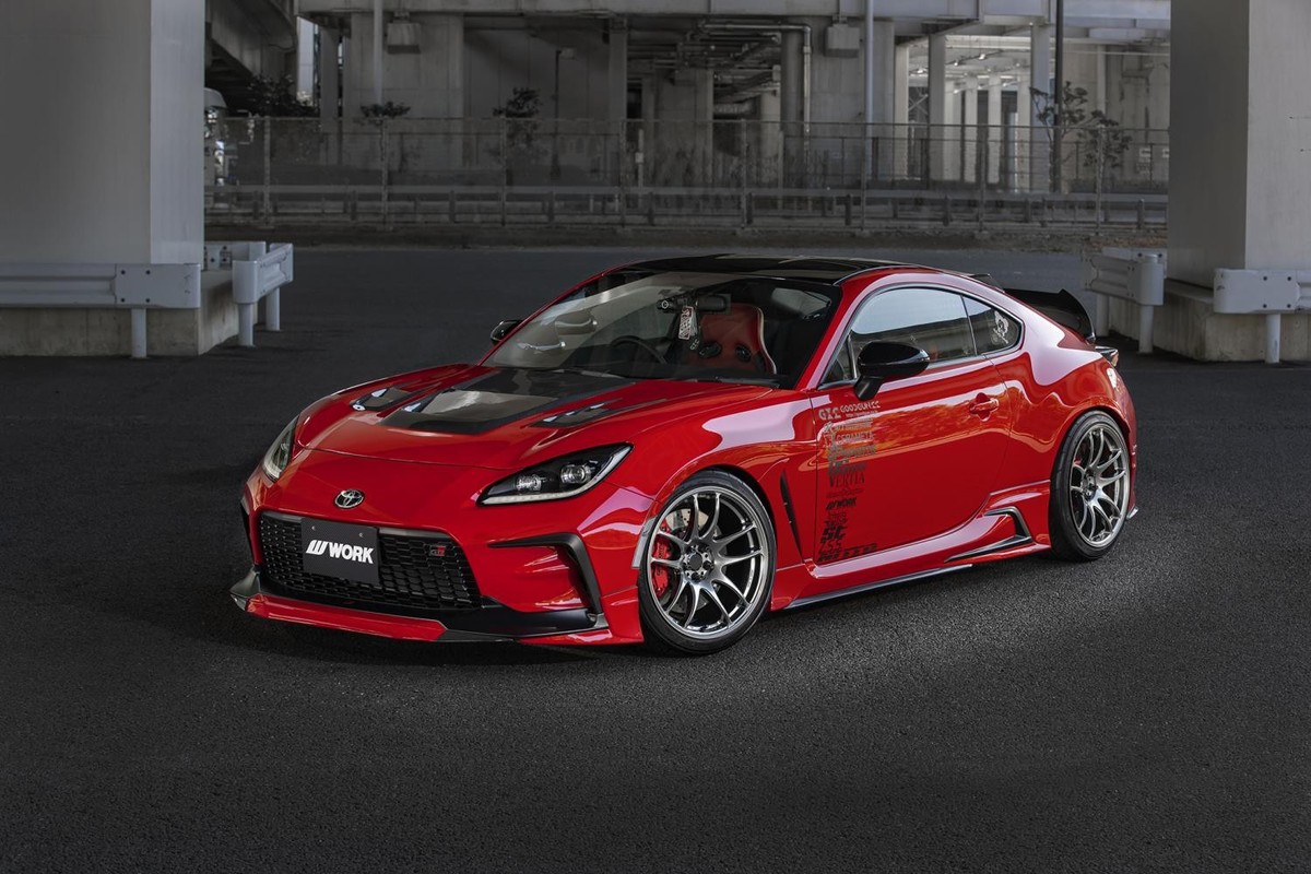 WORK EMOTION CR KIWAMI Wheels 17x7.0J+53 5x114.3 Titanium(AHG