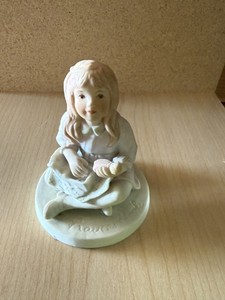 Figurine Little Girl Vtg All Dressed Up A Childs World Frances Hook 1980 Roman